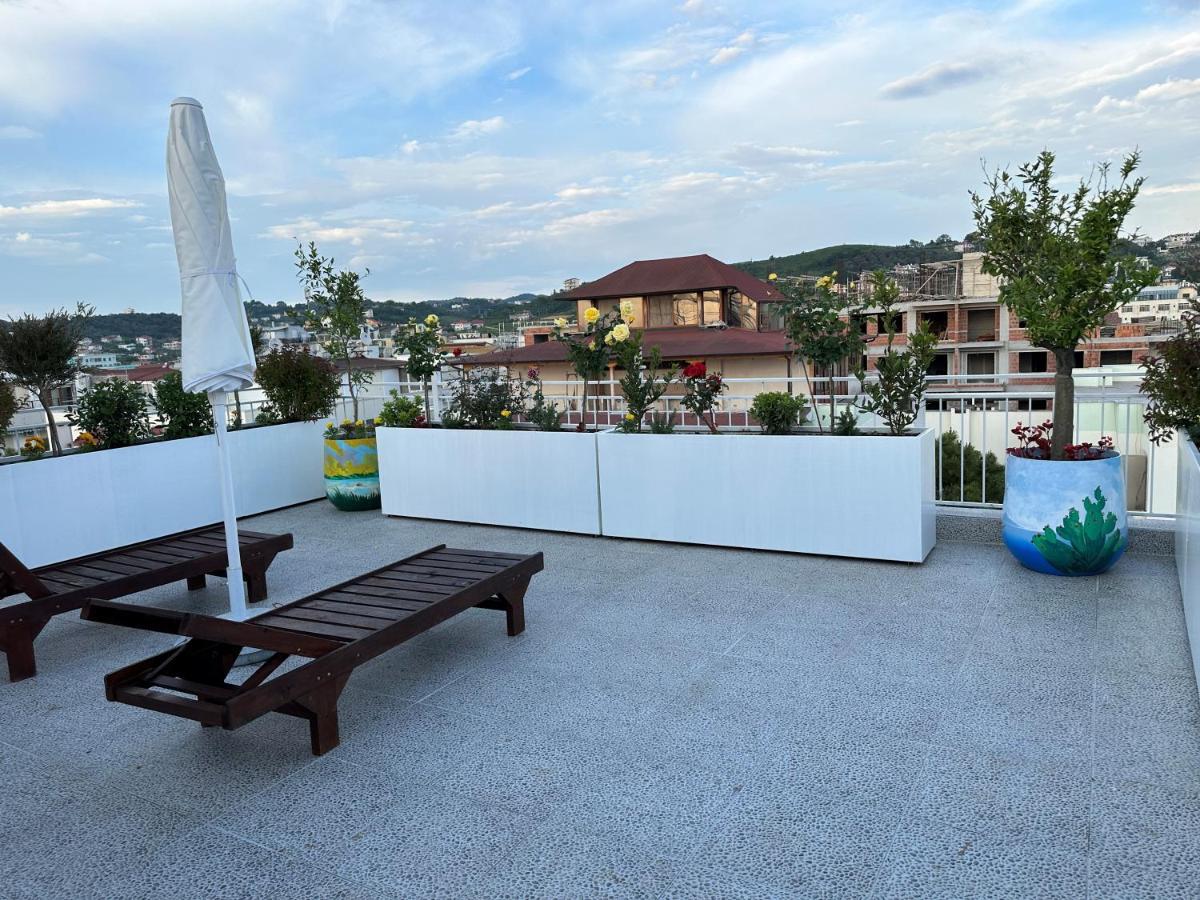 Paradise Rooftop Golem Golem  Exterior photo